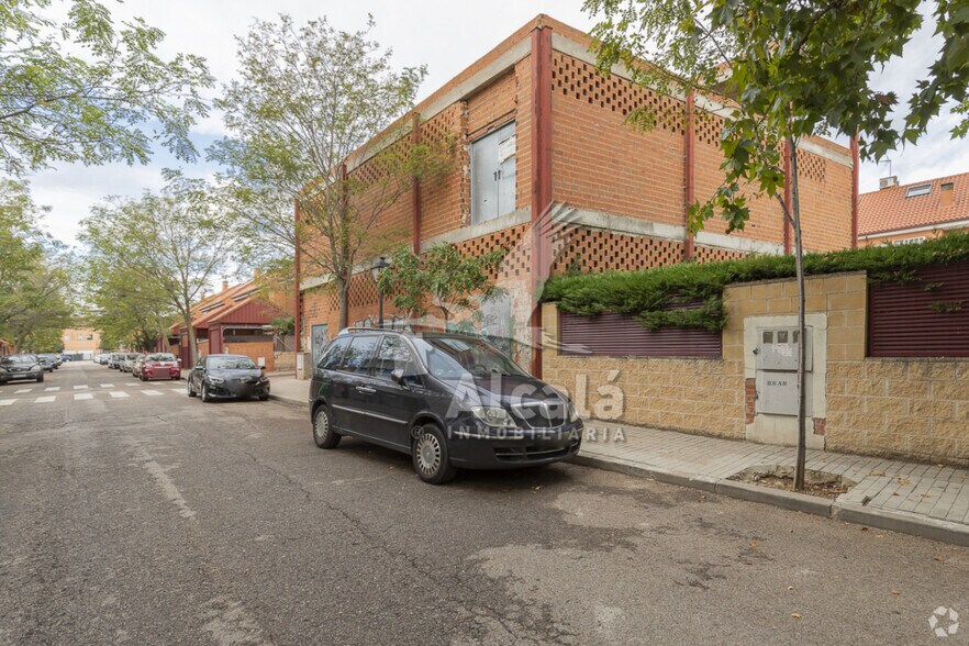 Local commercial dans Daganzo de Arriba, Madrid à vendre - Photo de l’immeuble – Image 3 sur 9