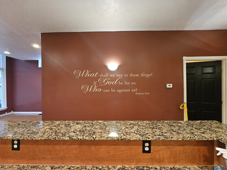 219 Jefferson St, Fairmont, WV à vendre - Photo de l’immeuble – Image 3 sur 22