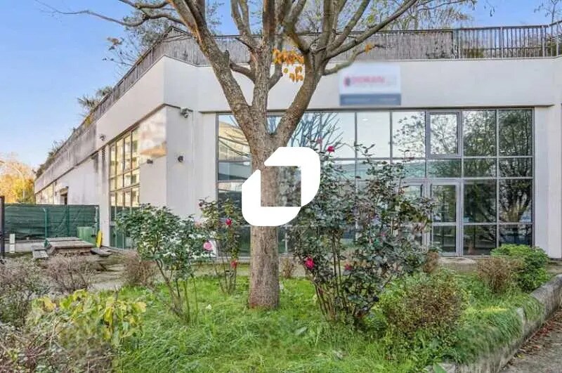 Bureau dans Bagnolet à louer Photo de l’immeuble– Image 1 sur 11