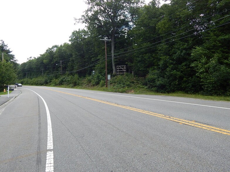 706 Petersham St, Athol, MA à vendre - Photo de l’immeuble – Image 3 sur 4