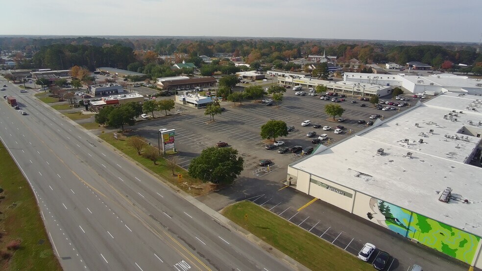 203-205 N Goose Creek Blvd, Goose Creek, SC à louer - Photo de l’immeuble – Image 3 sur 7
