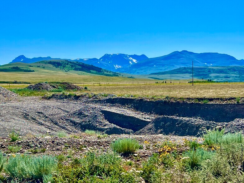 1234 Starr School Road, Babb, MT à vendre - Photo de l’immeuble – Image 2 sur 28