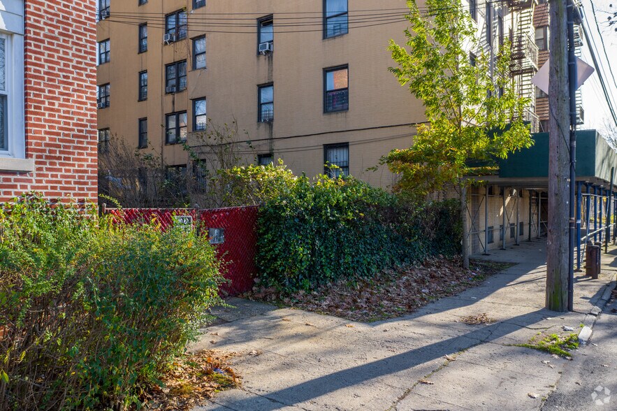 3754 Bronx Blvd, Bronx, NY à vendre - Autre – Image 2 sur 5