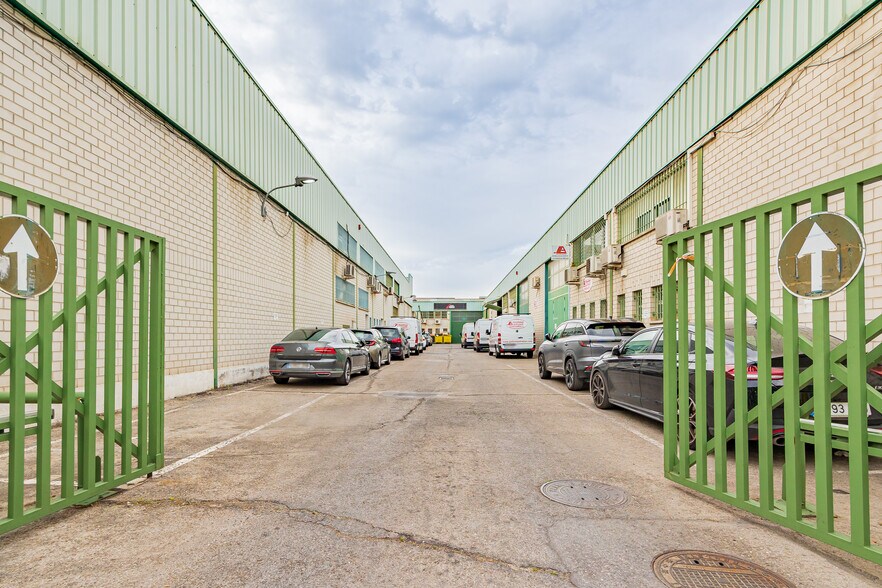 Industriel/Logistique dans Madrid, Madrid à vendre - Photo de la construction – Image 3 sur 3