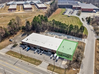 Plus de détails pour 3200 E Martin Luther King Junior Dr, High Point, NC - Local d'activités à louer