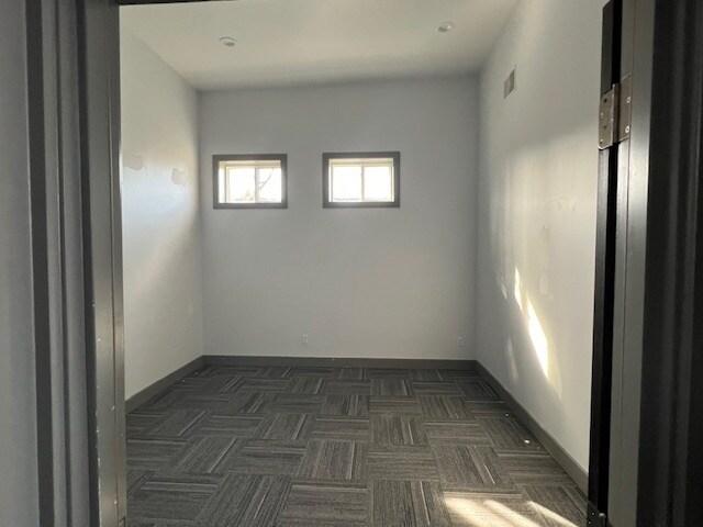 927 Columbia Ave W, Battle Creek, MI à louer - Photo intérieure – Image 2 sur 4