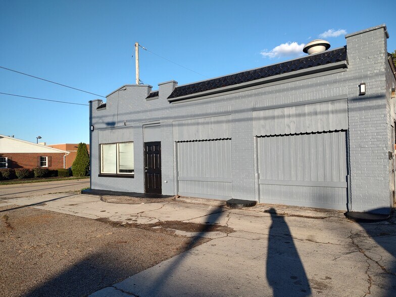2106 S Union Ave, Alliance, OH à vendre - Photo principale – Image 1 sur 22