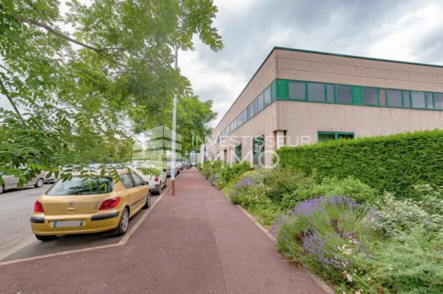 Bureau dans Gennevilliers à louer - Photo de l’immeuble – Image 2 sur 4