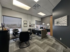 3750 Boul Du Royaume, Saguenay, QC à louer Photo intérieure– Image 2 sur 13