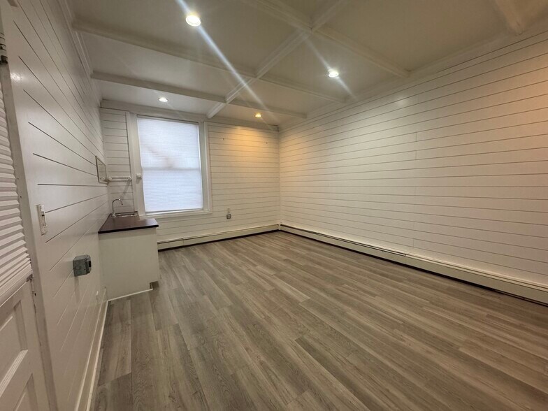 2 Central St, Ipswich, MA à vendre - Photo de l’immeuble – Image 2 sur 14