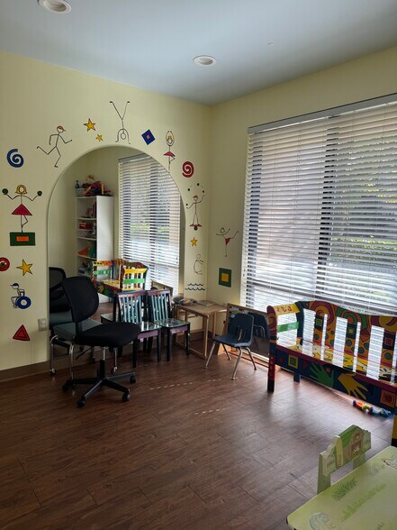 620 N Wymore Rd, Maitland, FL à vendre - Photo de l’immeuble – Image 3 sur 13