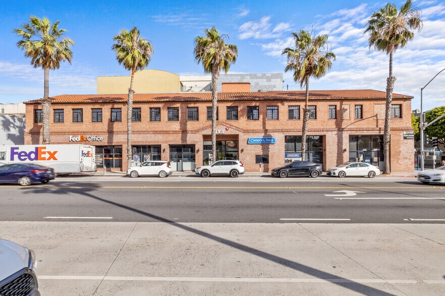 400-412 Wilshire Blvd, Santa Monica, CA à louer - Photo de l’immeuble – Image 1 sur 23