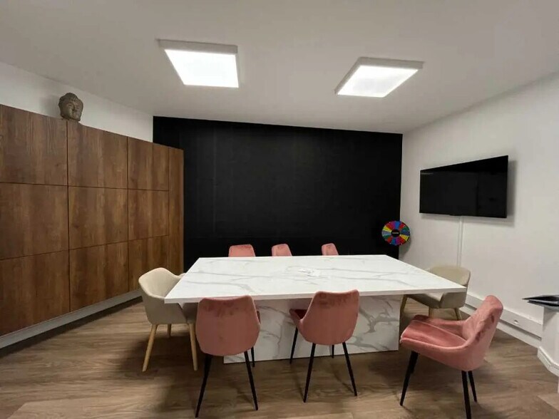 Local commercial dans Saint-Quentin à louer - Photo de l’immeuble – Image 1 sur 4