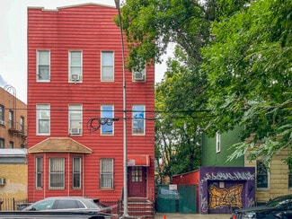 Plus de détails pour 18-11 Grove St, Ridgewood, NY - Logement à vendre