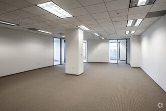 18101 Von Karman Ave, Irvine, CA à louer Numérisation 3D Matterport– Image 1 sur 8
