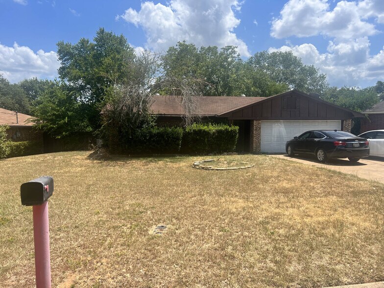 1500 Marshall St, Jacksonville, TX à vendre - Photo de l’immeuble – Image 2 sur 3