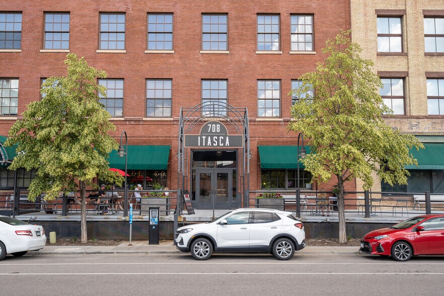 702-722 N 1st St N, Minneapolis, MN à louer - Photo de l’immeuble – Image 1 sur 13