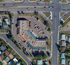 11050-11098 156 St NW, Edmonton, AB à louer Aérien– Image 2 sur 3