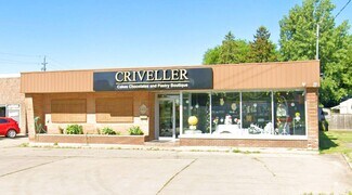 Plus de détails pour 4435 Portage Rd, Niagara Falls, ON - Local commercial à vendre