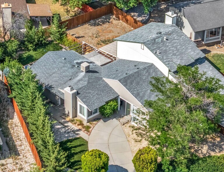 1218 Junction Dr, Sparks, NV à vendre - Photo principale – Image 1 sur 1