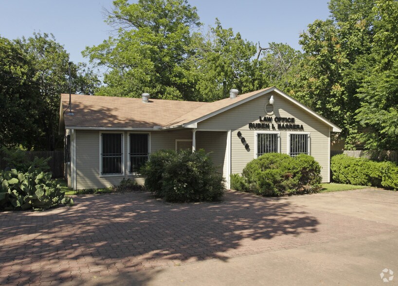 606 W Oltorf, Austin, TX à vendre - Photo de l’immeuble – Image 2 sur 3