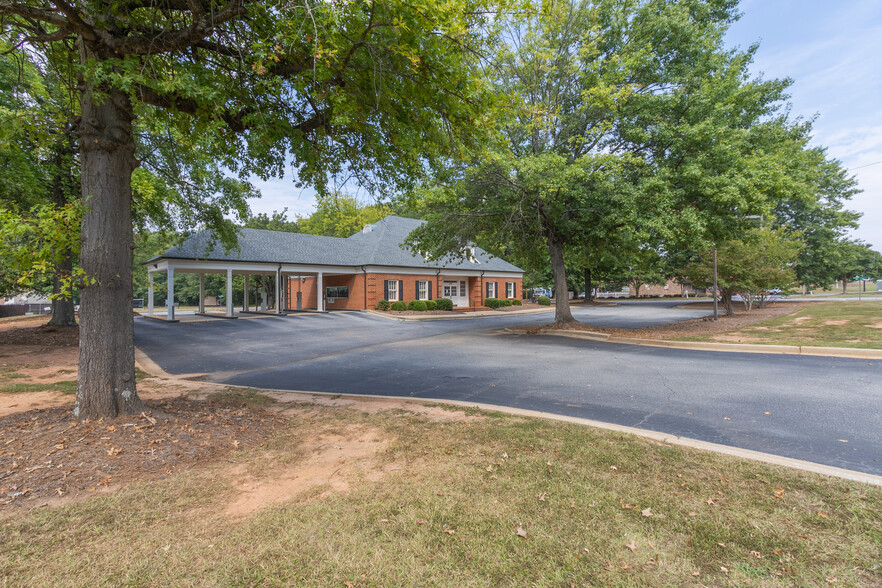 3115 Martin Luther King Jr Blvd, Anderson, SC à vendre - Photo de l’immeuble – Image 3 sur 55