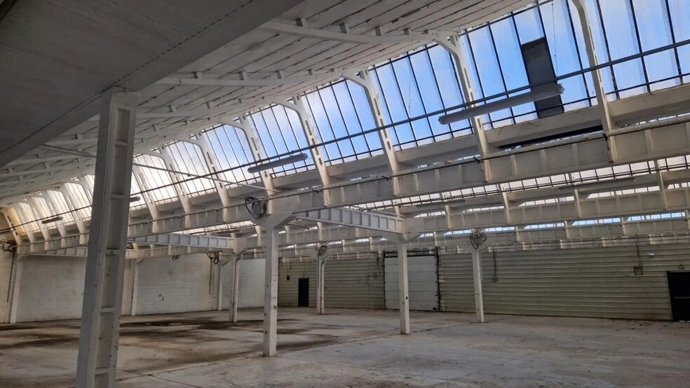 34 Avenue Des Bruyères, Décines-Charpieu à louer - Photo de l’immeuble – Image 3 sur 9