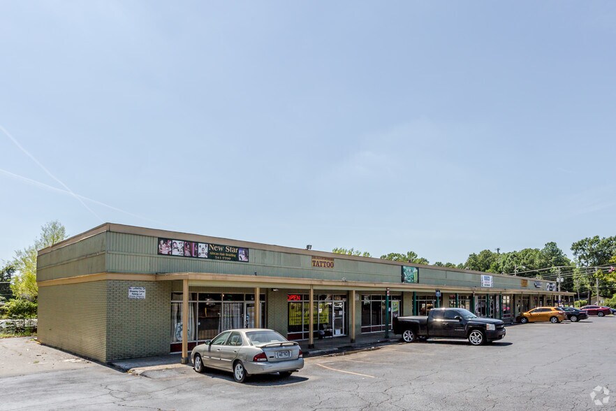 7515 Geyer Springs Rd, Little Rock, AR à louer - Photo de l’immeuble – Image 2 sur 6