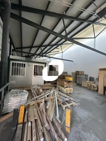 Bureau dans Saint-Denis à louer - Photo intérieure – Image 3 sur 10