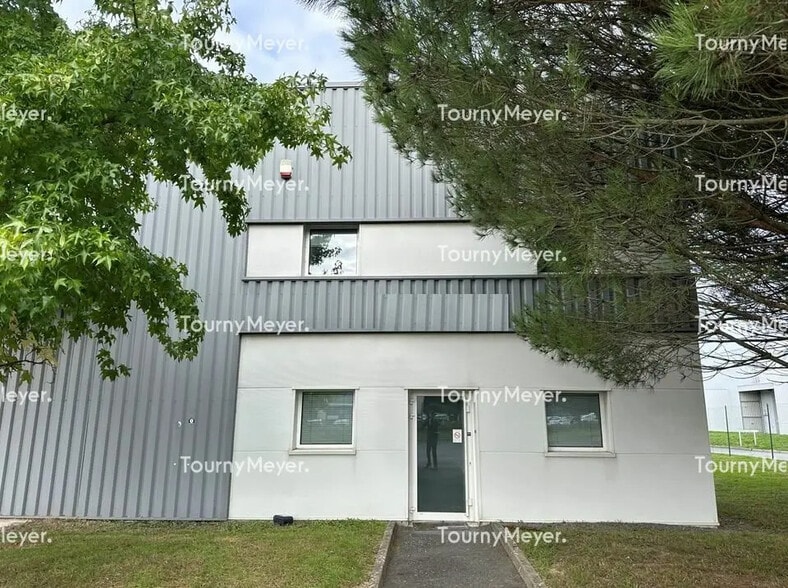 Local d’activités dans Saint-Herblain à louer - Photo de l’immeuble – Image 2 sur 7