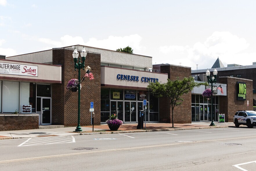 100 Genesee Ctr, Auburn, NY à vendre - Photo de l’immeuble – Image 1 sur 6