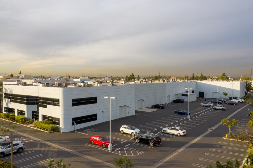 20000 Mariner Ave, Torrance, CA à louer - Photo de l’immeuble – Image 3 sur 4