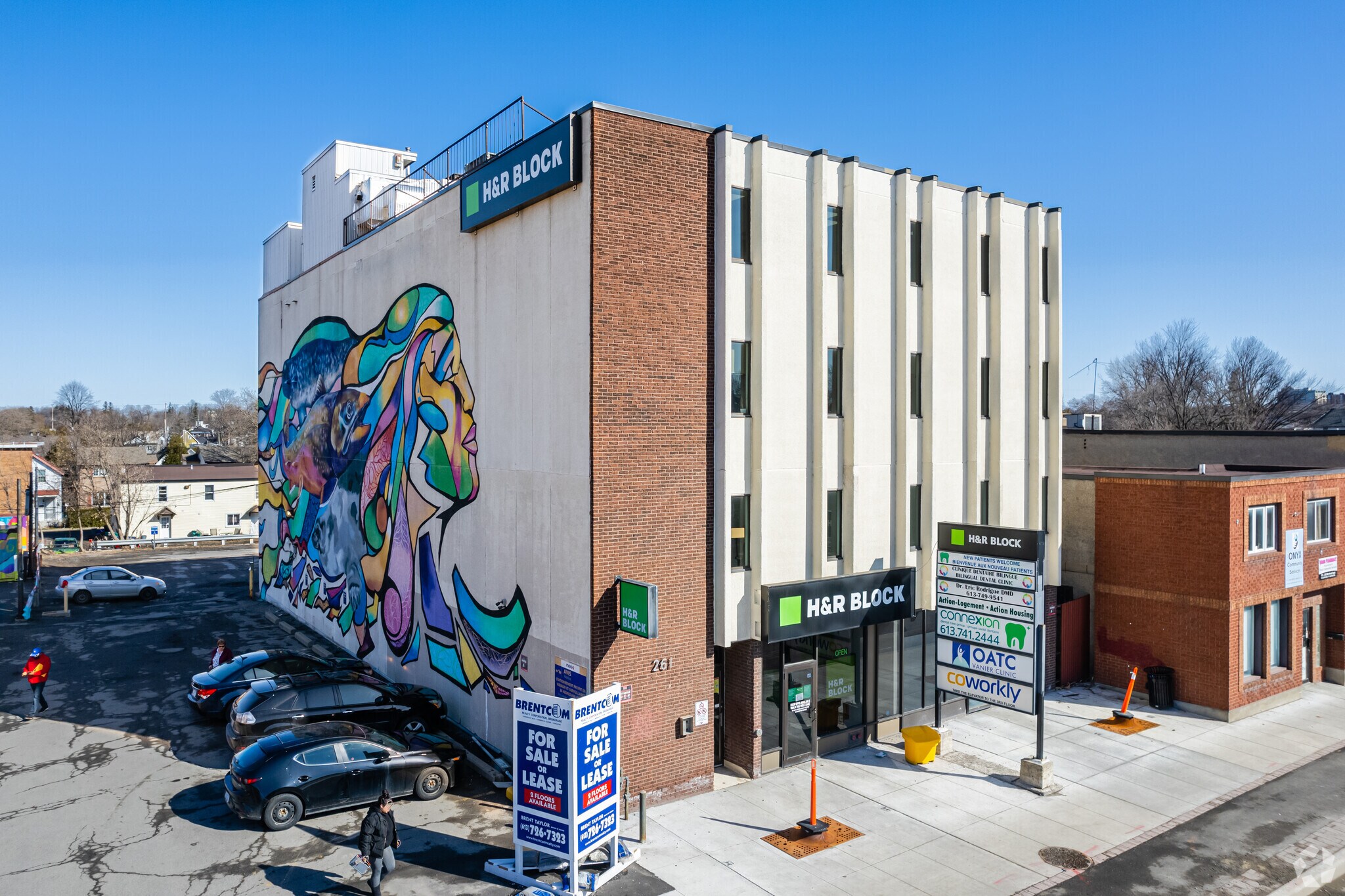 259-261 Montreal Rd, Ottawa, ON à louer Photo de l’immeuble– Image 1 sur 6