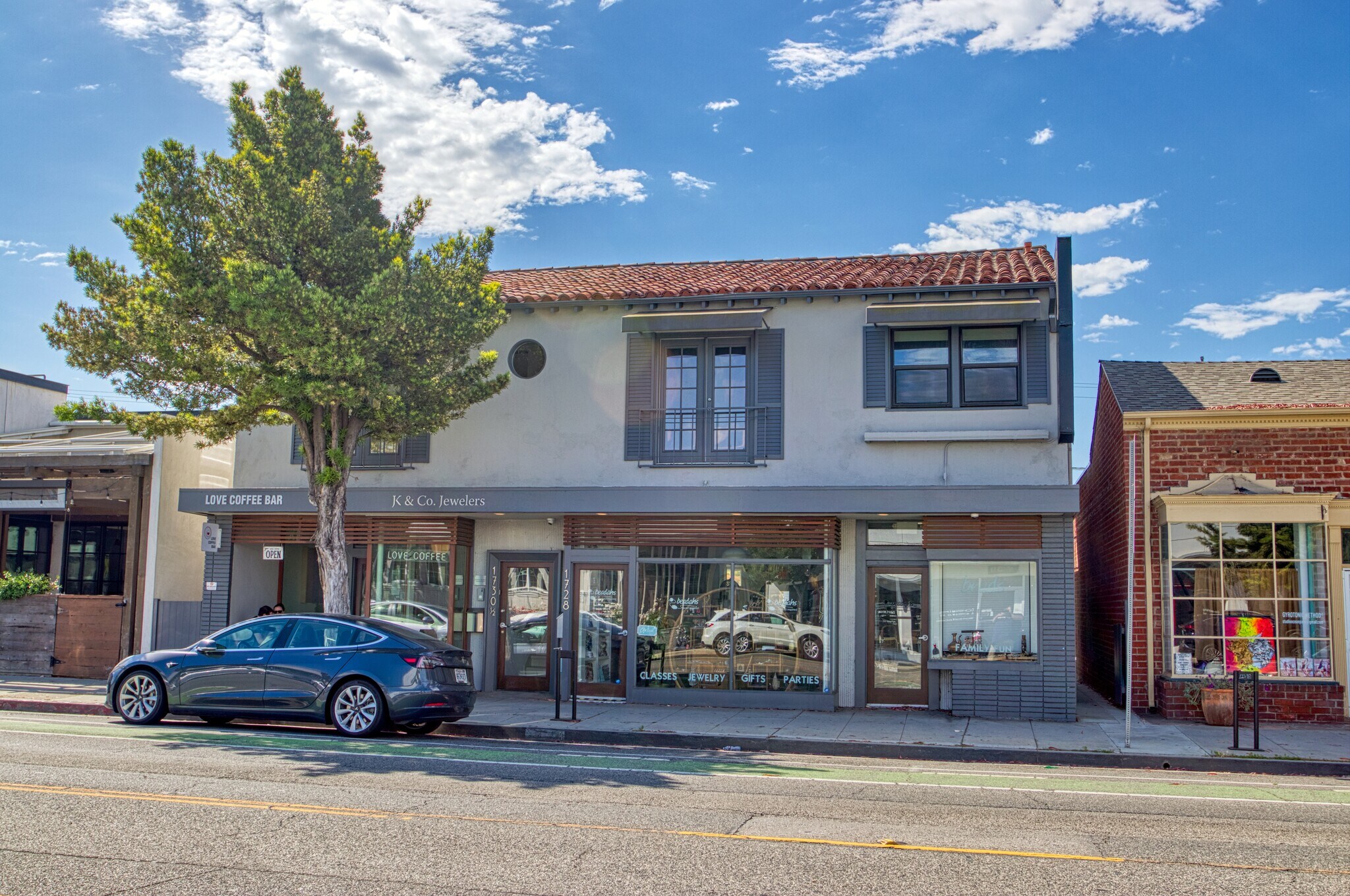 1728-1730 1/2 Ocean Park Blvd, Santa Monica, CA à louer Photo de l’immeuble– Image 1 sur 7