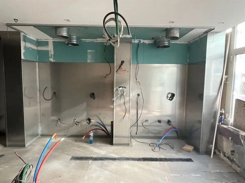 Local commercial dans Levallois-Perret à vendre - Photo intérieure – Image 3 sur 9