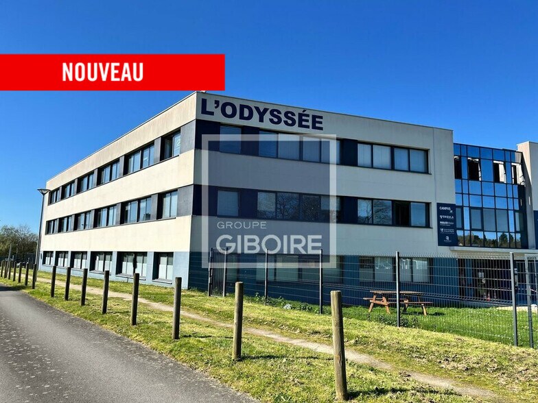 Bureau dans Bruz à louer - Photo de l’immeuble – Image 2 sur 11