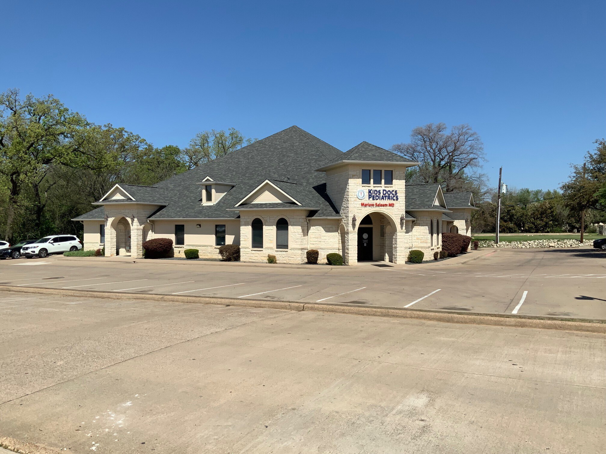 2624 Matlock Rd, Arlington, TX à vendre Photo principale– Image 1 sur 11