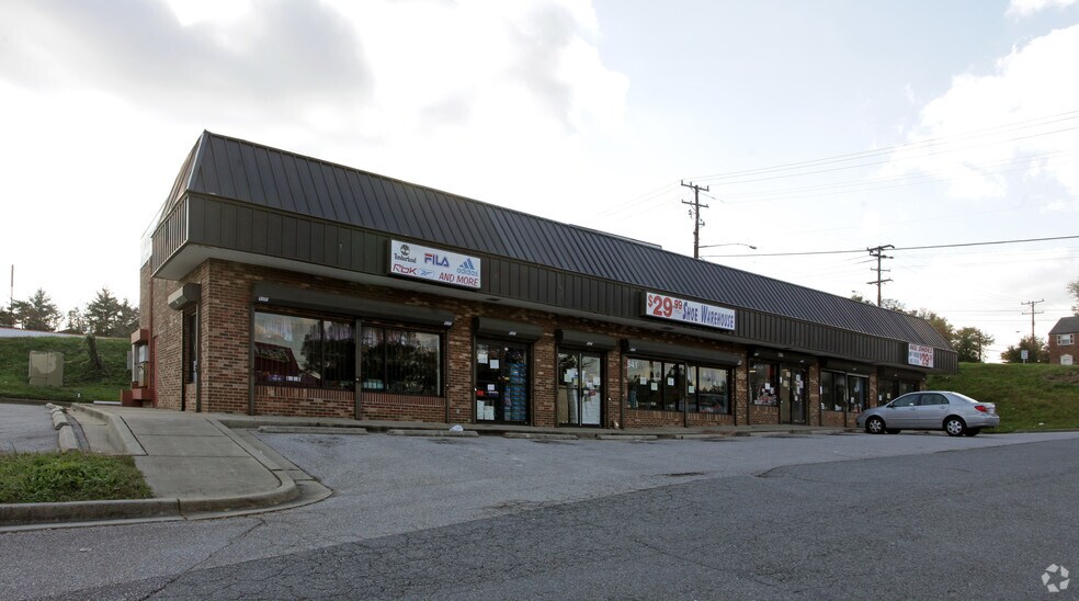 6414 Sargent Rd, Hyattsville, MD à louer - Photo principale – Image 1 sur 1