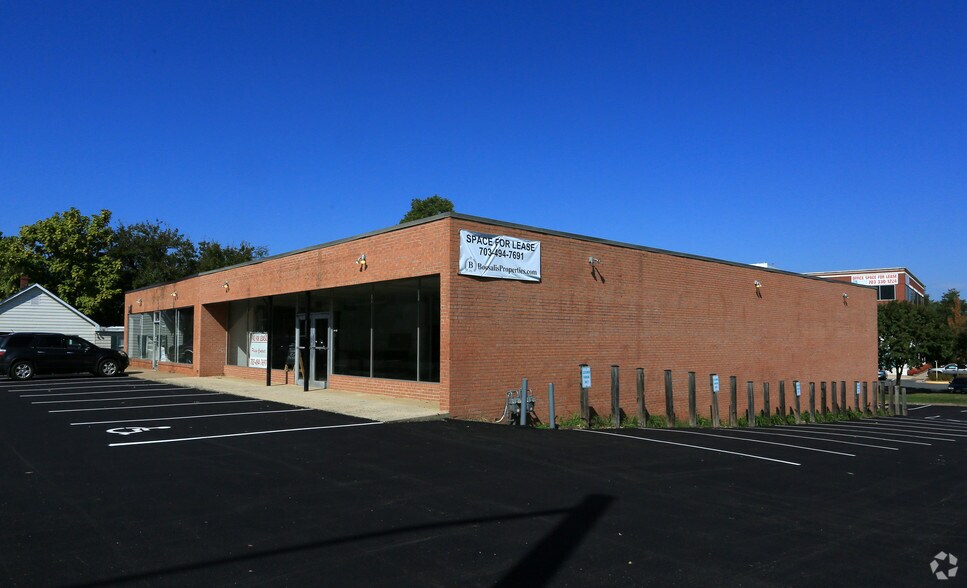 9506-9508 Center St, Manassas, VA à vendre - Photo principale – Image 1 sur 15