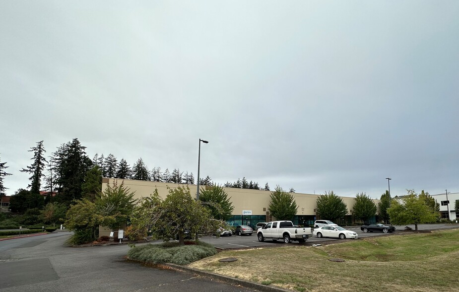 3995 Fairview Industrial Dr, Salem, OR à louer - Photo de l’immeuble – Image 1 sur 2