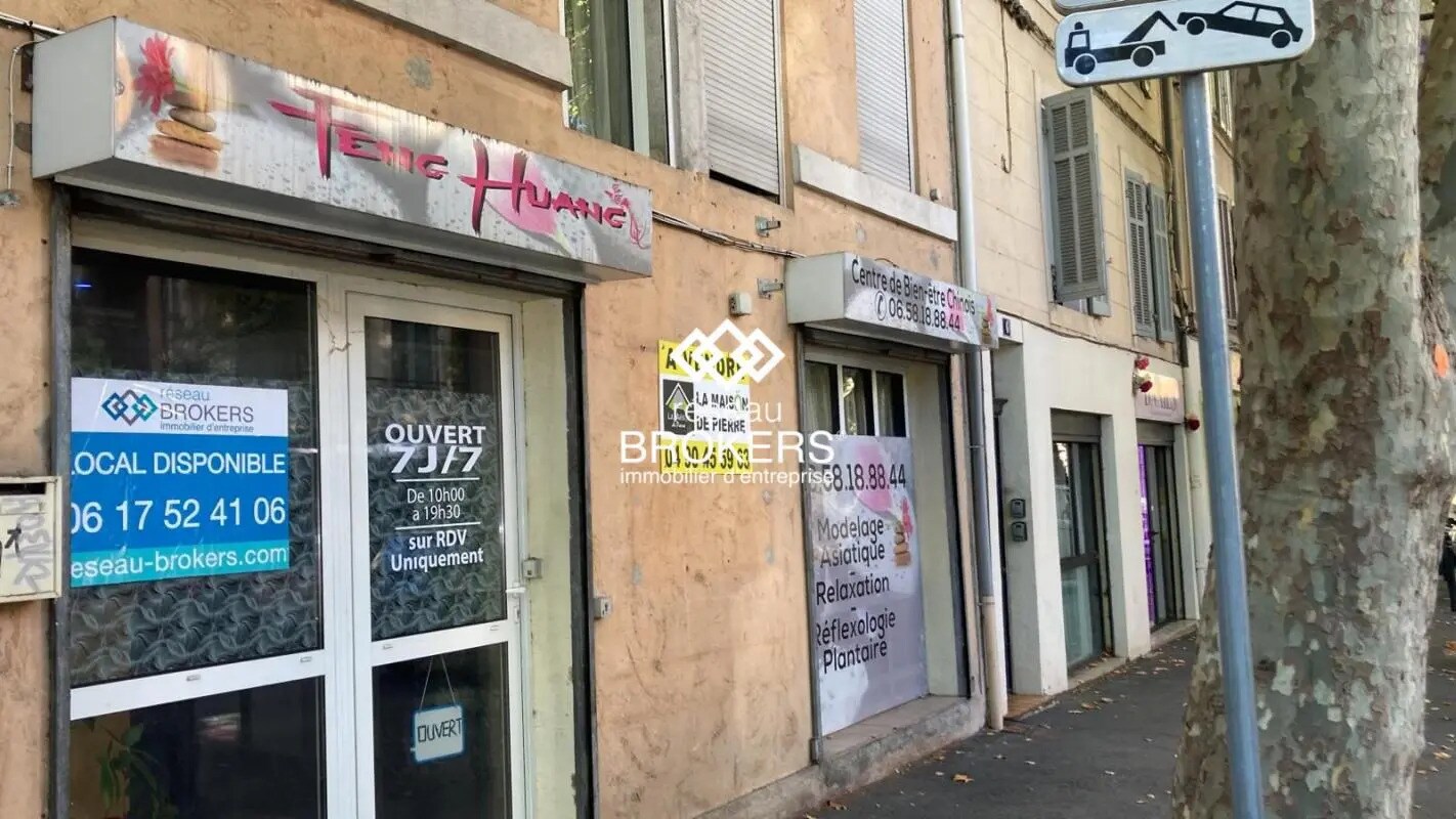 Local commercial dans Aix-en-Provence à louer Photo de l’immeuble– Image 1 sur 8