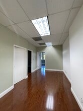 1955-1969 Mountain Blvd, Oakland, CA à louer Photo intérieure– Image 2 sur 11