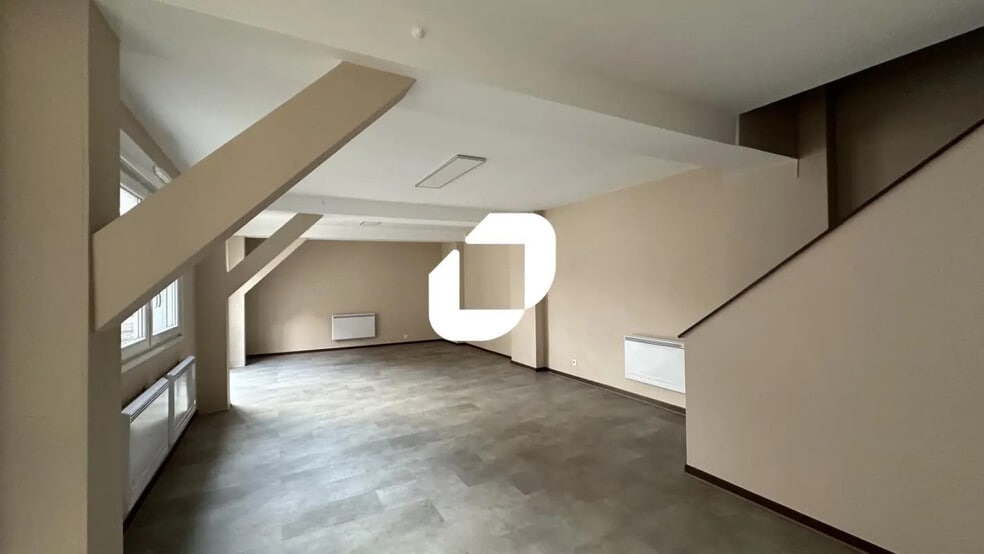 104 Route De Bischwiller, Bischheim à louer - Photo de l’immeuble – Image 1 sur 7
