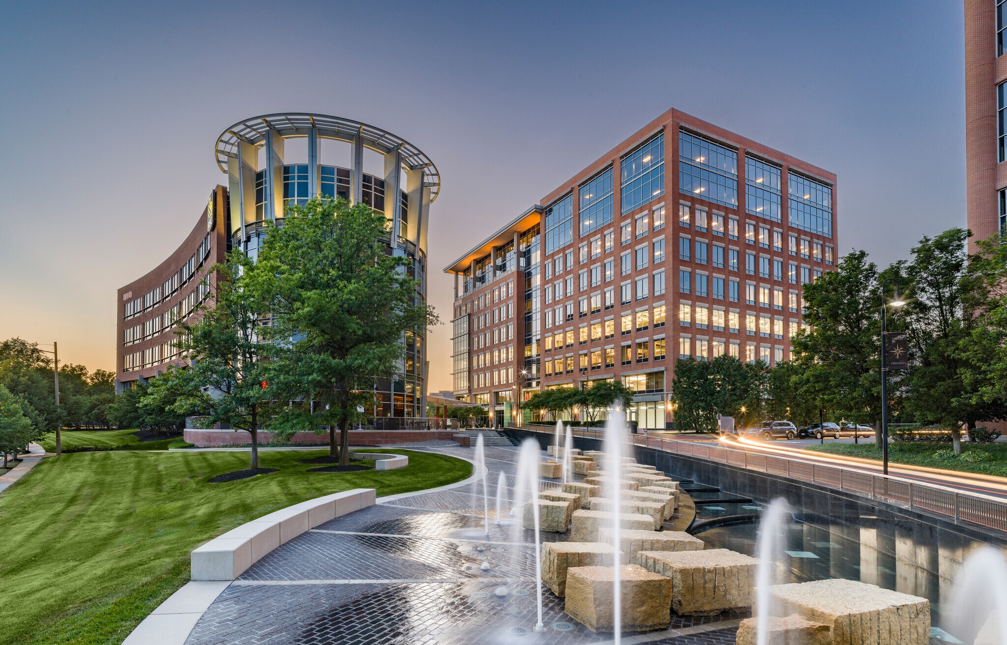 8010 Towers Crescent Dr, Vienna, VA à louer Photo principale– Image 1 sur 12