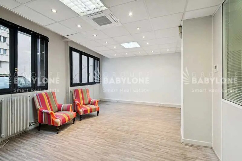 Bureau dans Boulogne-Billancourt à louer - Photo de l’immeuble – Image 2 sur 14