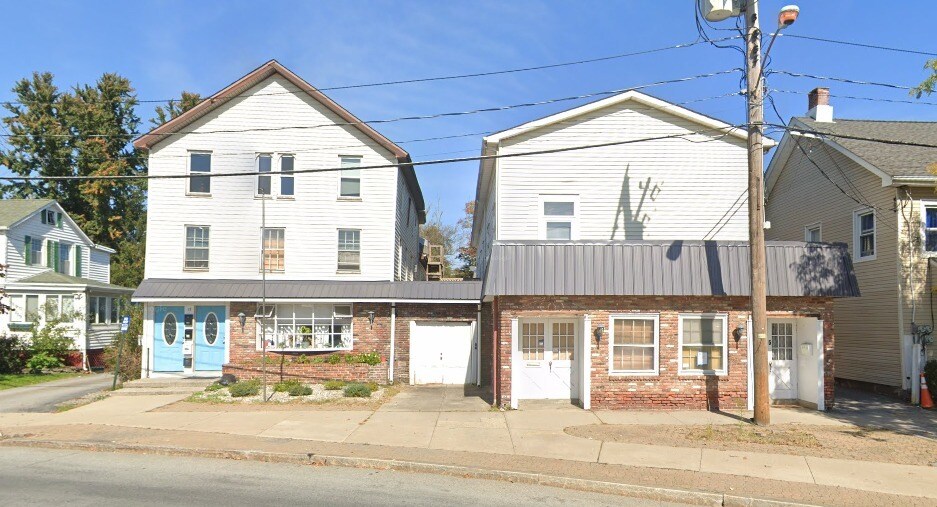15-17 Goshen Ave, Washingtonville, NY à louer Photo de l’immeuble– Image 1 sur 13