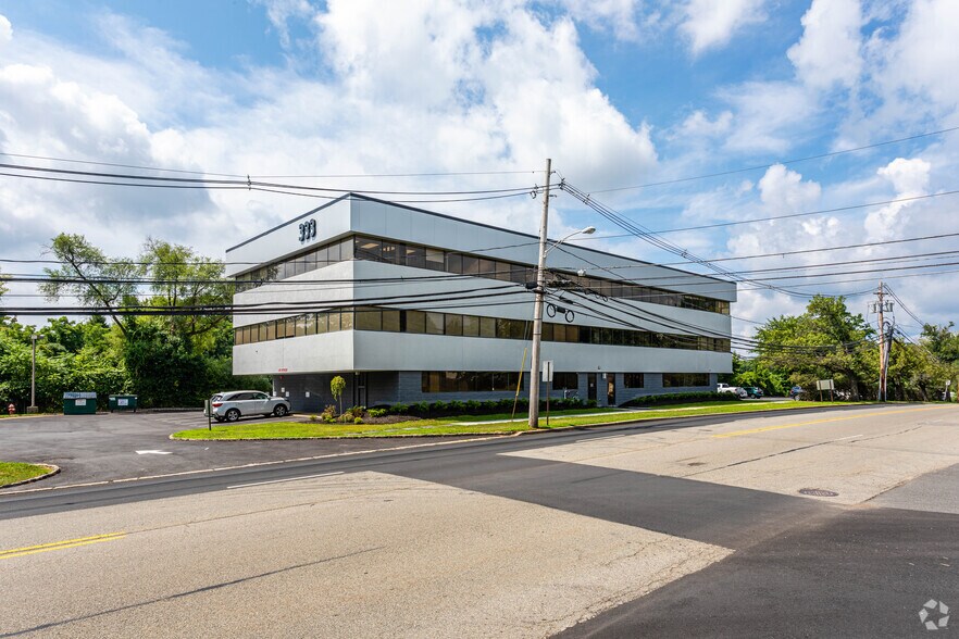 333 Littleton Rd, Parsippany, NJ à louer - Photo de l’immeuble – Image 1 sur 10
