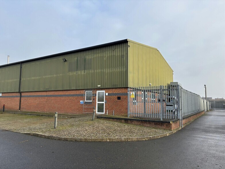 Ware Rd, Stanford In The Vale à louer - Photo de l’immeuble – Image 1 sur 7
