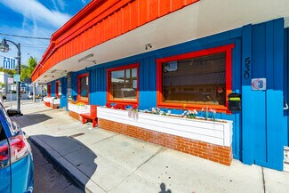 Plus de détails pour 530 Athens St, Tarpon Springs, FL - Local commercial à louer