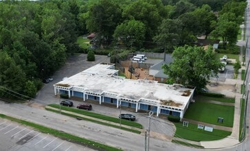 1695-1717 Bender Rd, Memphis, TN à louer Photo de l’immeuble– Image 1 sur 4